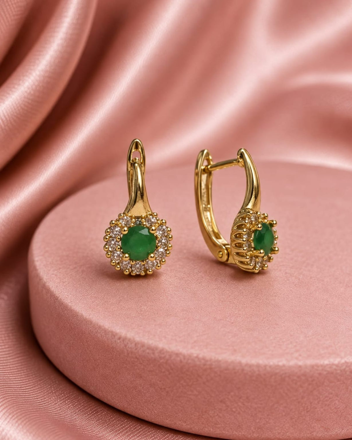 Boucles Éclat d'Émeraude – Plaqué Or 18K