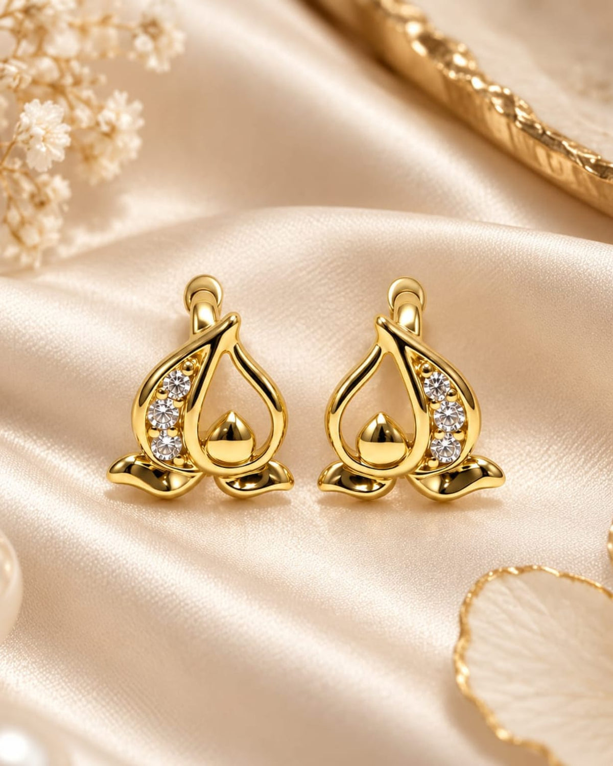 Créoles Lotus Éclat – Plaqué Or 18K